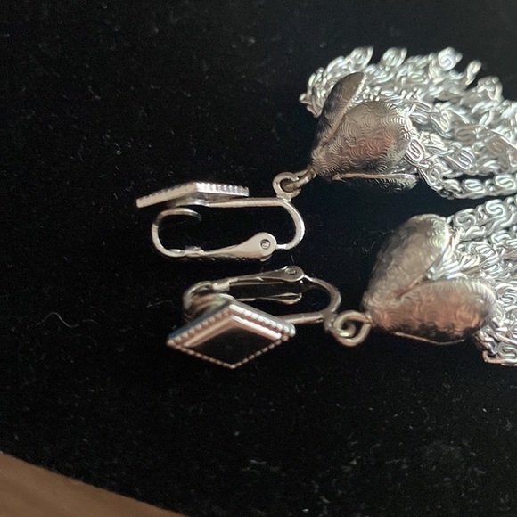 Sarah Coventry Necklace & Earrings Silvery Cascade Clip On 1960s - Picture 9 of 9